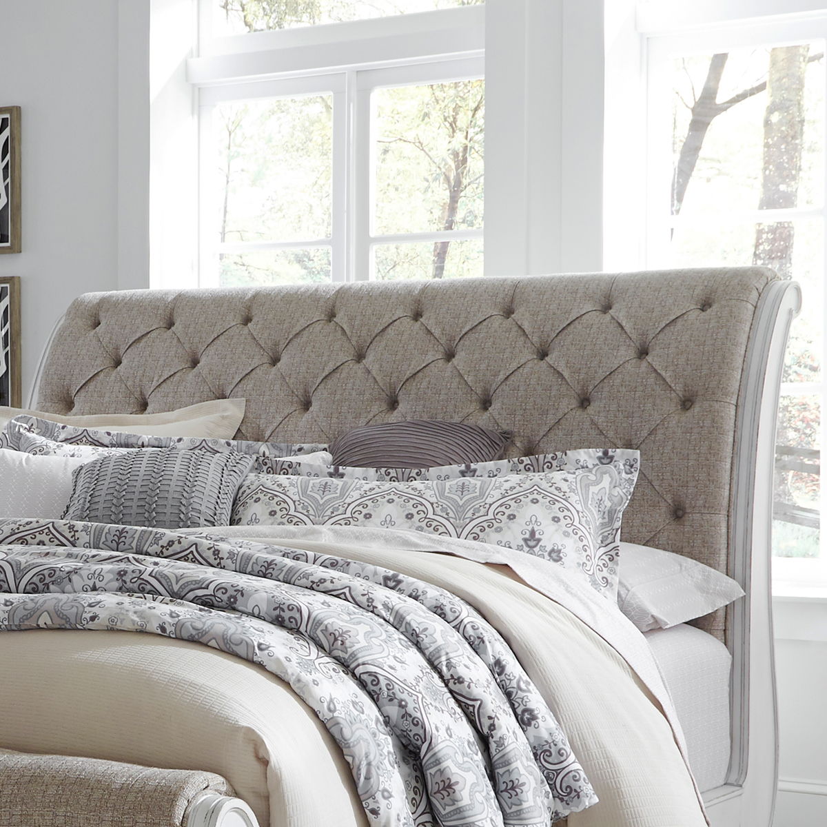 Magnolia Manor - Upholstered Sleigh Headboard