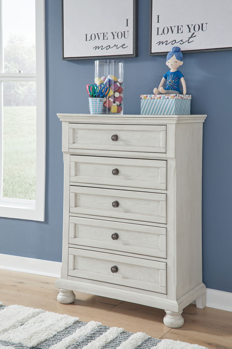 Robbinsdale - Five Drawer Chest - Youth - Antique White - Image 2