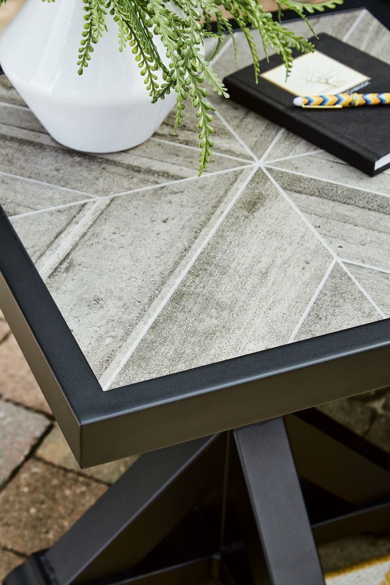 Beachcroft - Square End Table - Image 11