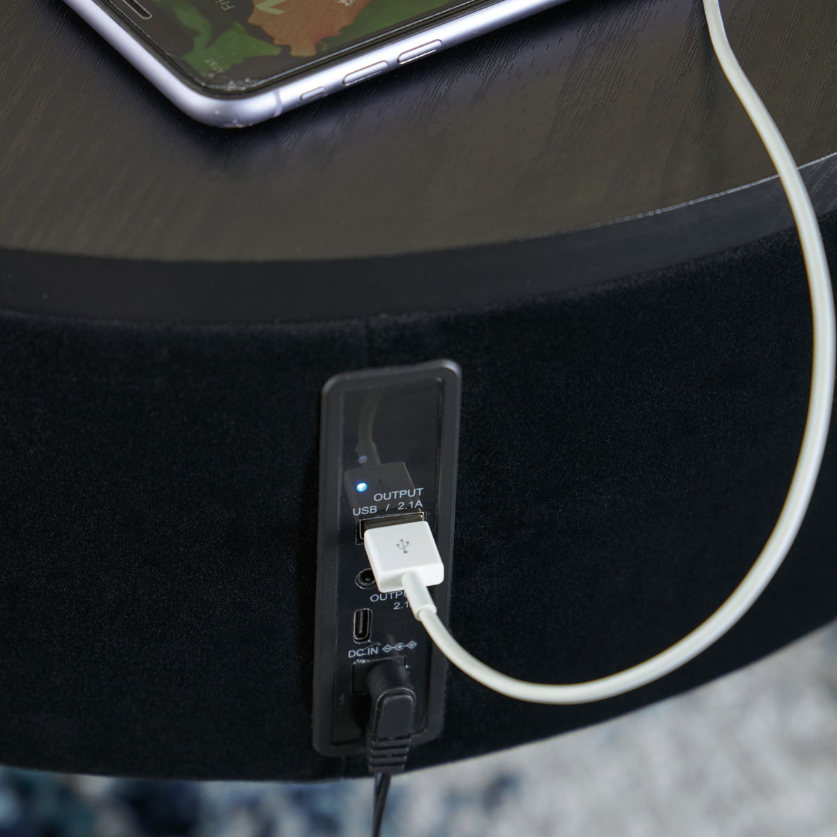 Nedman - Accent Table With Speaker - Black / Gold Finish - Image 5