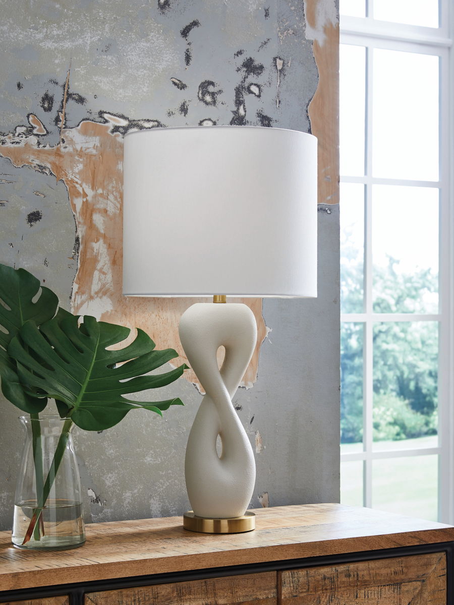 Judrich - Poly Table Lamp - White / Gold Finish - Image 4