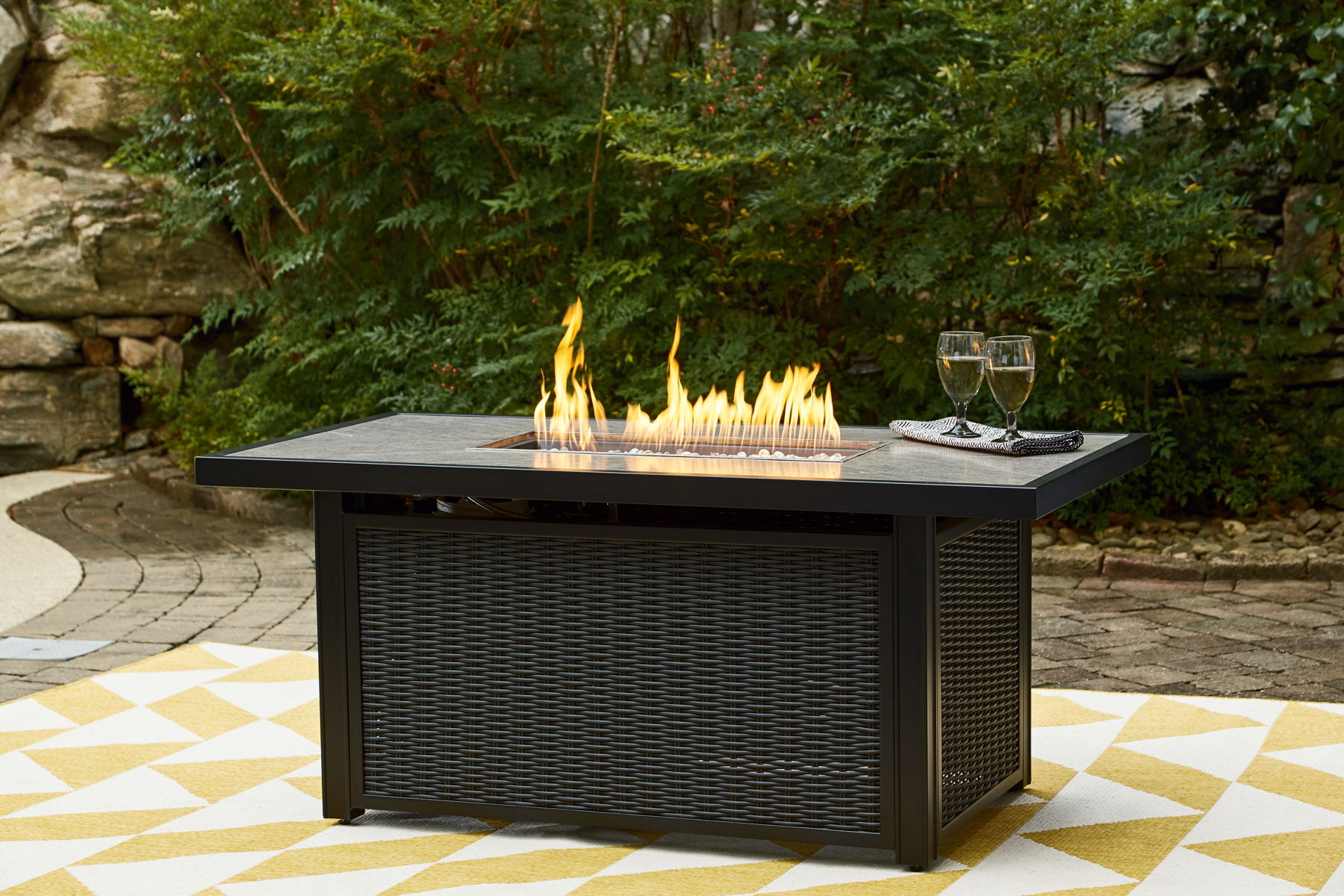 Beachcroft - Rectangular Fire Pit Table - Image 15