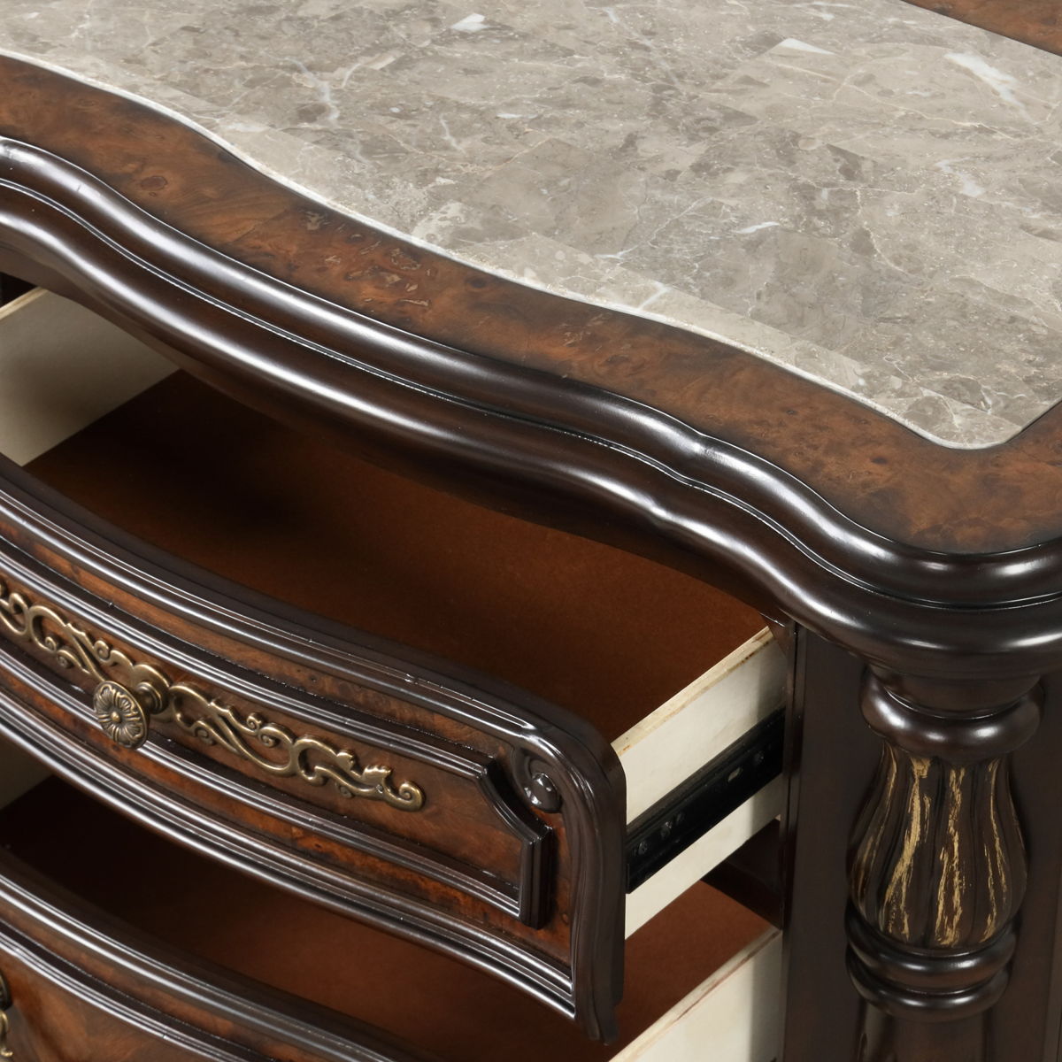 Bella Notte - Nightstand - Mahogany Brown - Image 5