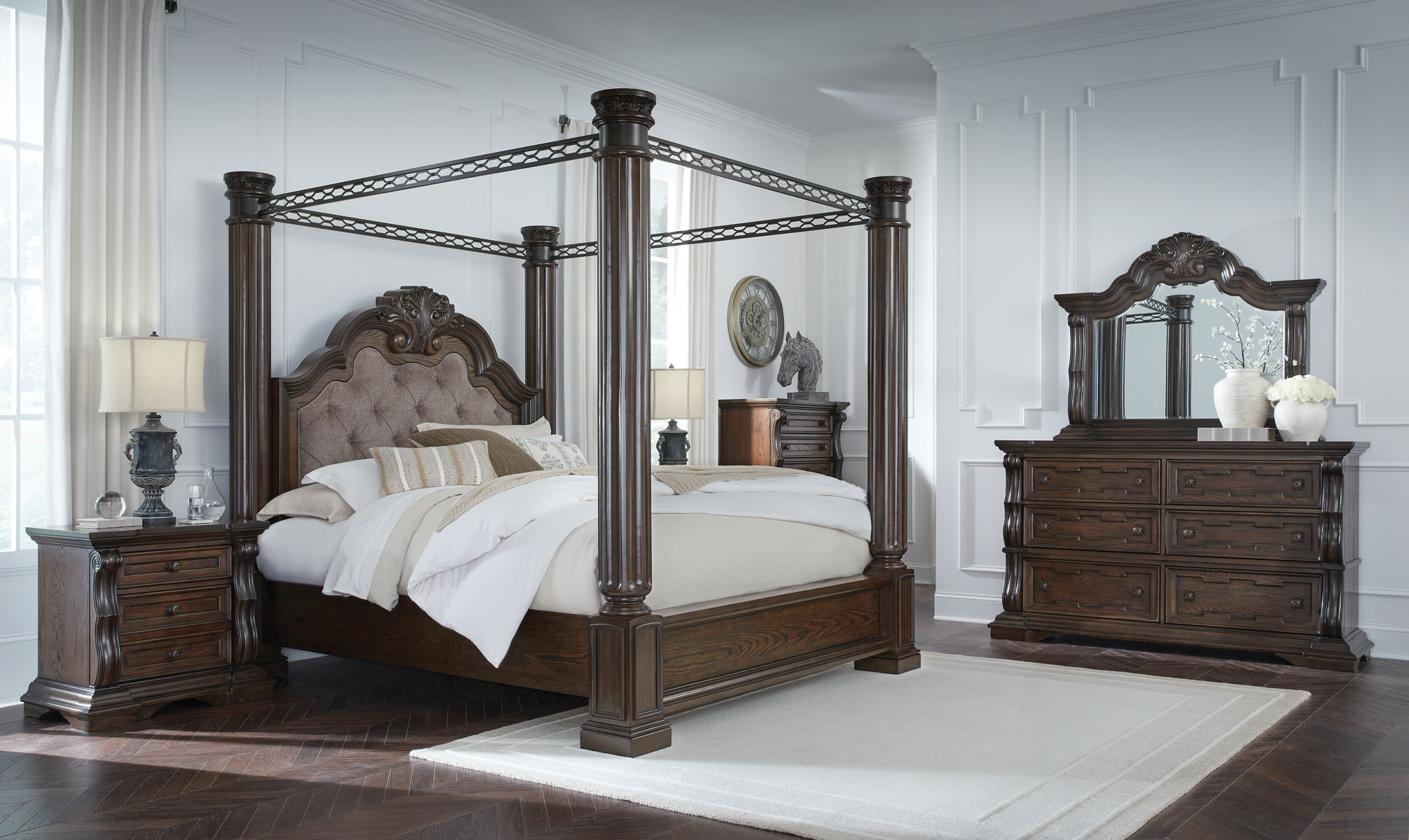 Maylee - Canopy Bed - Image 2