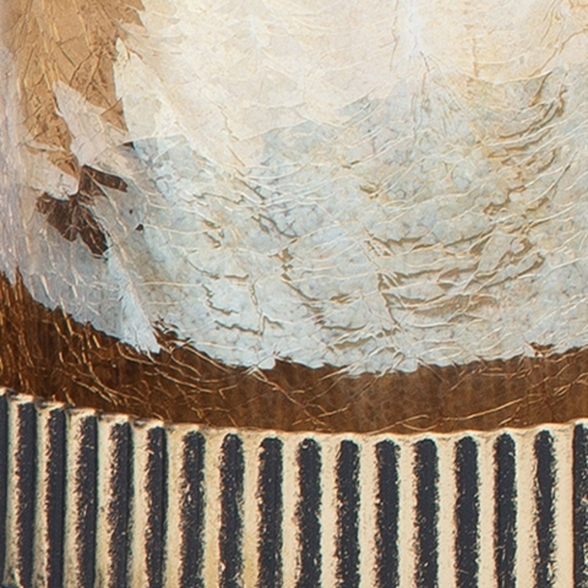 Evereton - Candle Holder - Antique Gold Finish - Image 3