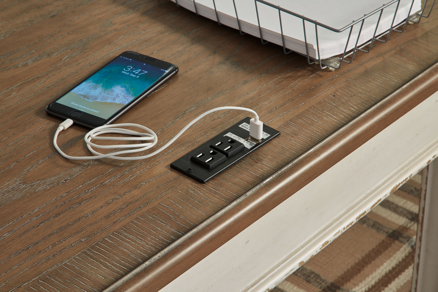 Realyn - Home Office Desk - Light Brown - Image 11