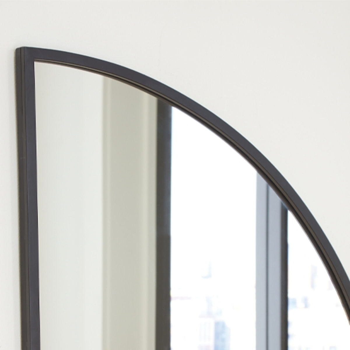 Denlow - Accent Mirror - Black - Image 7