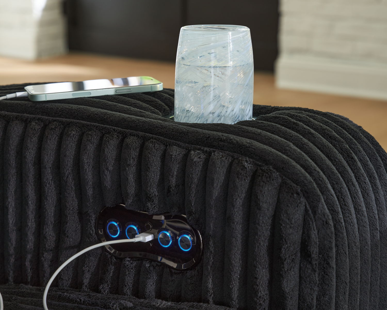 Forest Lake - Power Reclining Sofa With Adj Headrest - Image 8