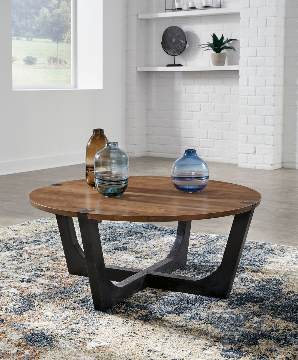 Hanneforth - Round Cocktail Table - Brown - Image 6