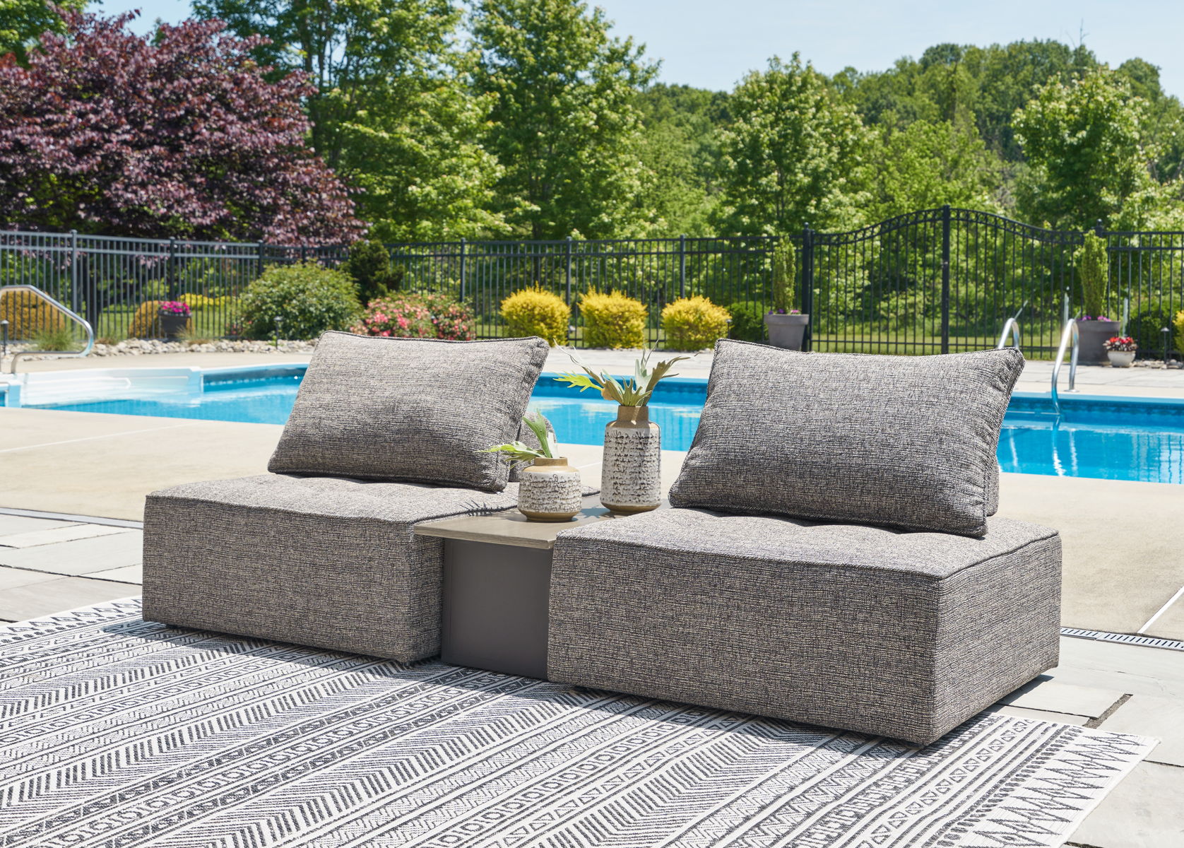 Bree Zee - Outdoor Sectional - Image 5