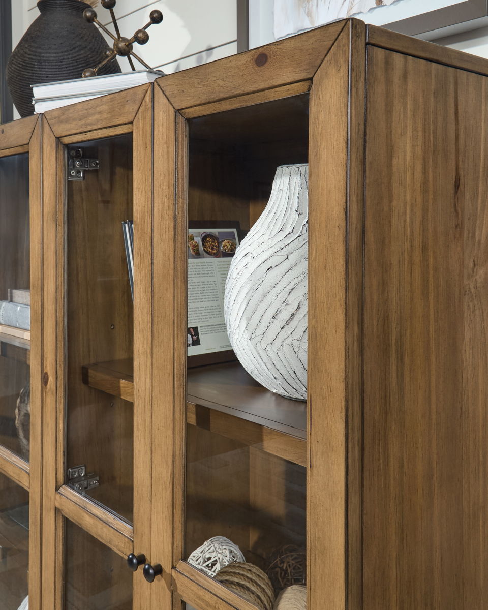 Wrenridge - Accent Cabinet - Gray Brown - Image 7