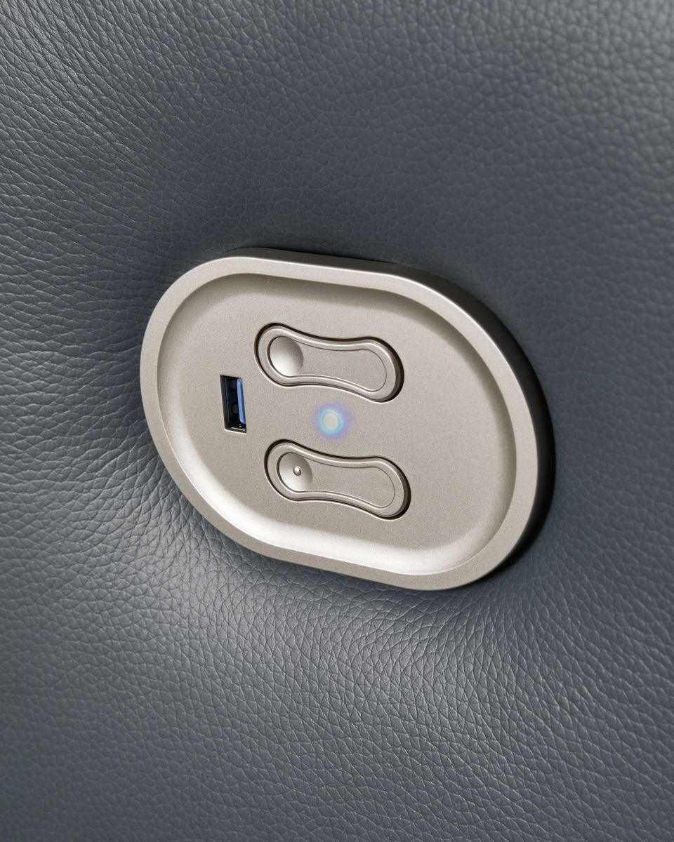 Mindanao - Power Reclining Loveseat With Console /Adj Hdrst - Image 6