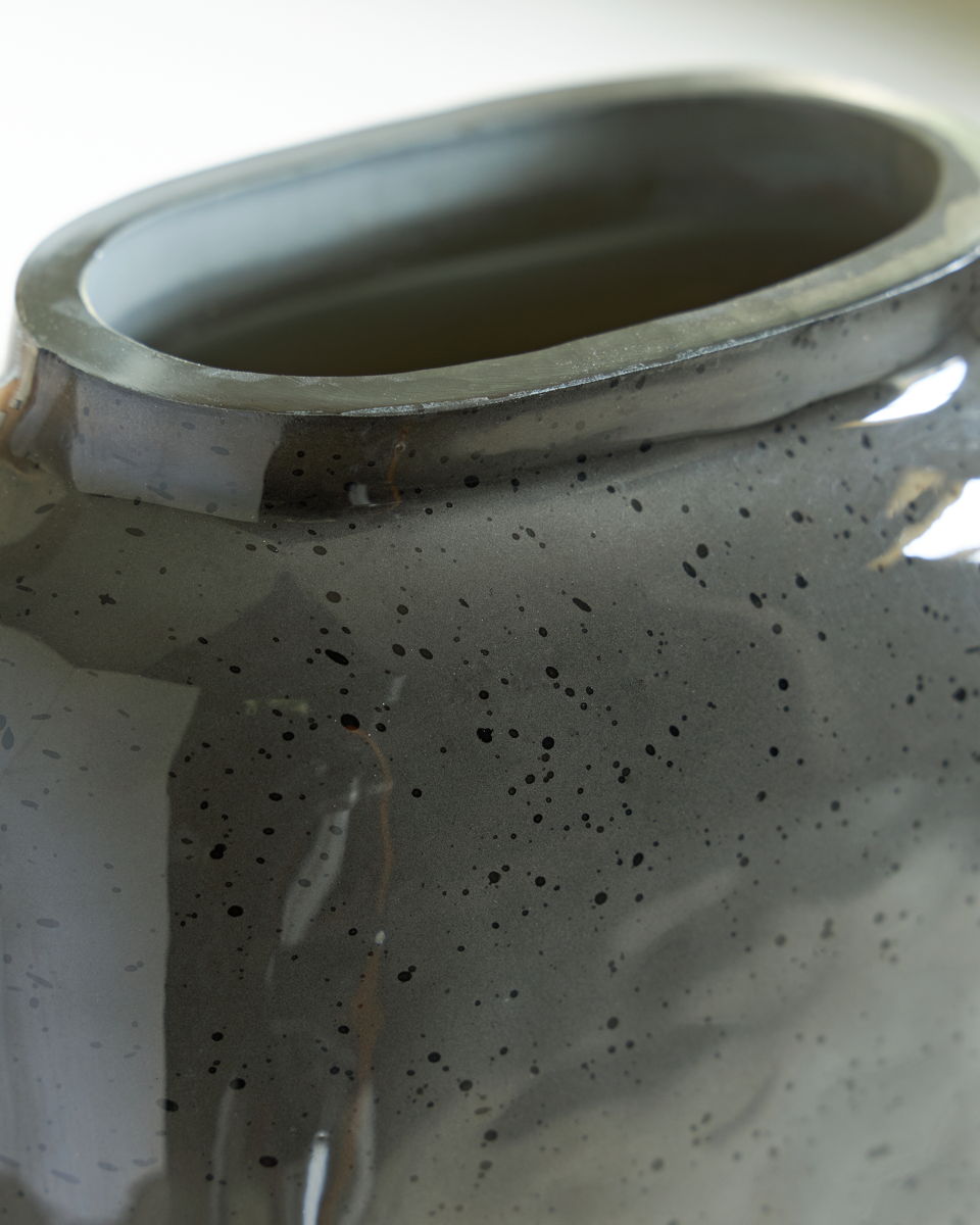 Kierlain - Vase - Image 3