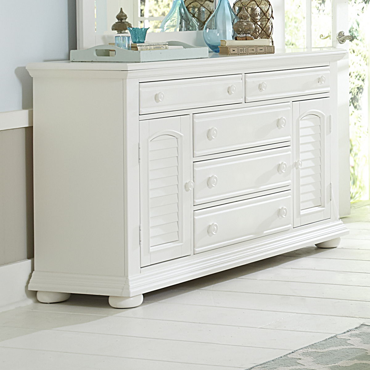 Summer House - 2 Door 5 Drawer Dresser - Oyster White - Image 8