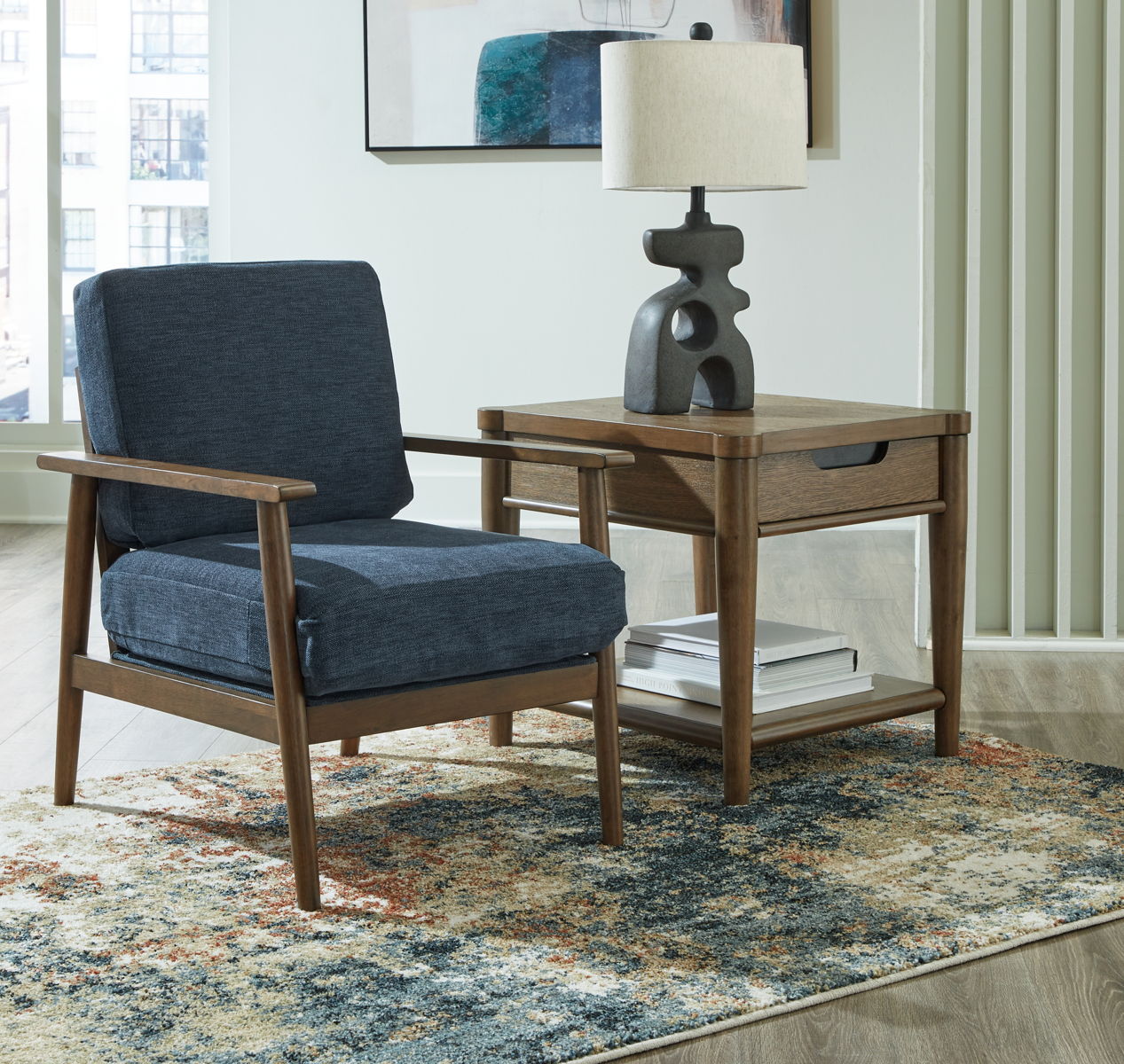 Bixler - Showood Accent Chair - Image 6