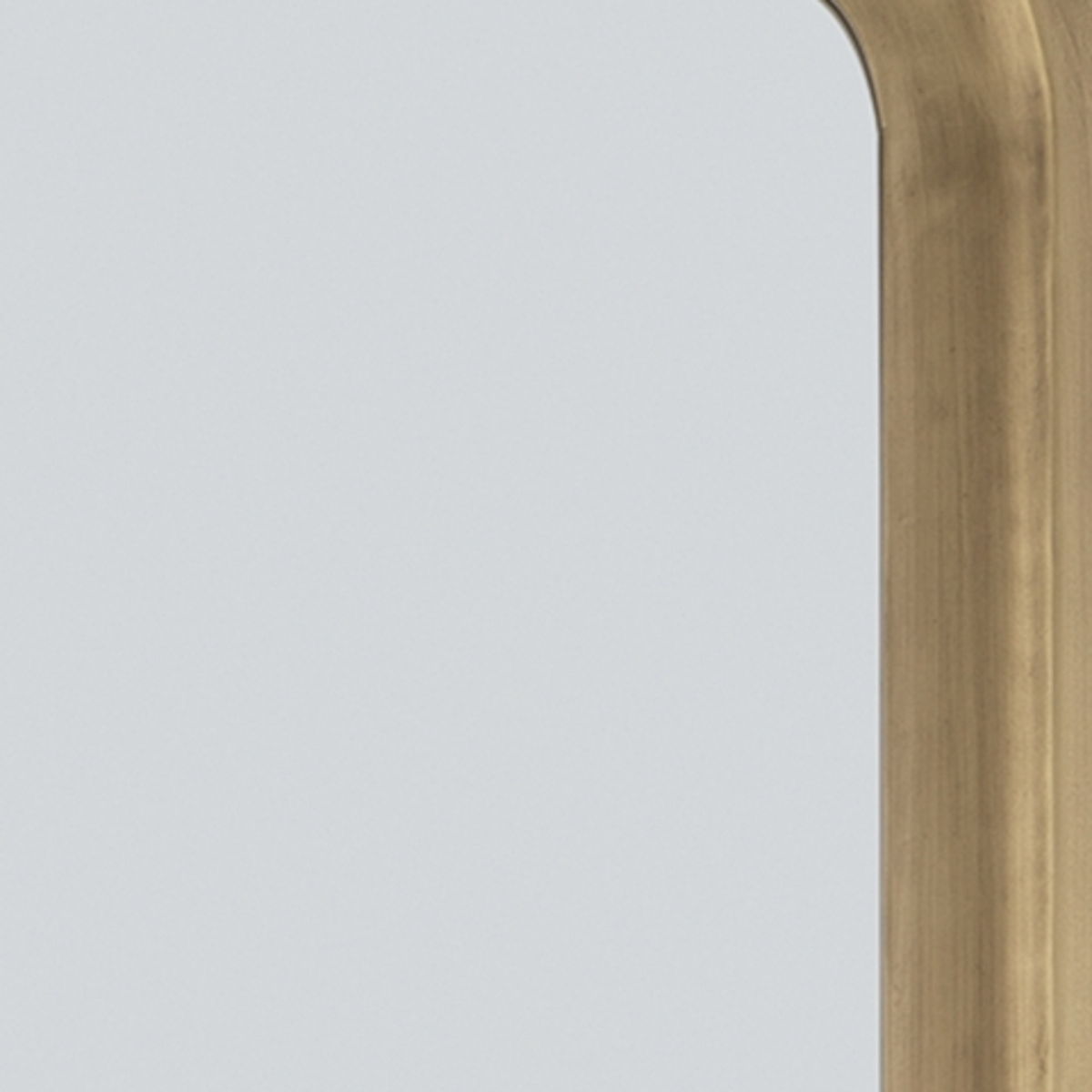 Fintan - Floor Mirror - Gold Finish - Image 3