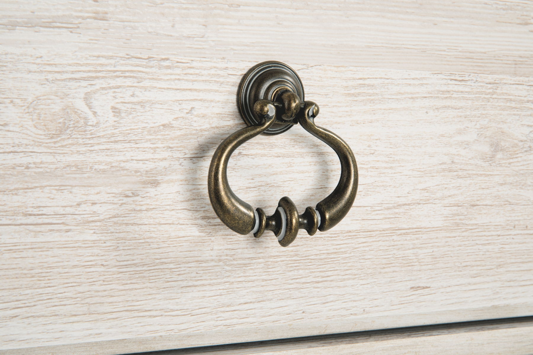 Willowton - Sleigh Bedroom Set - Image 11