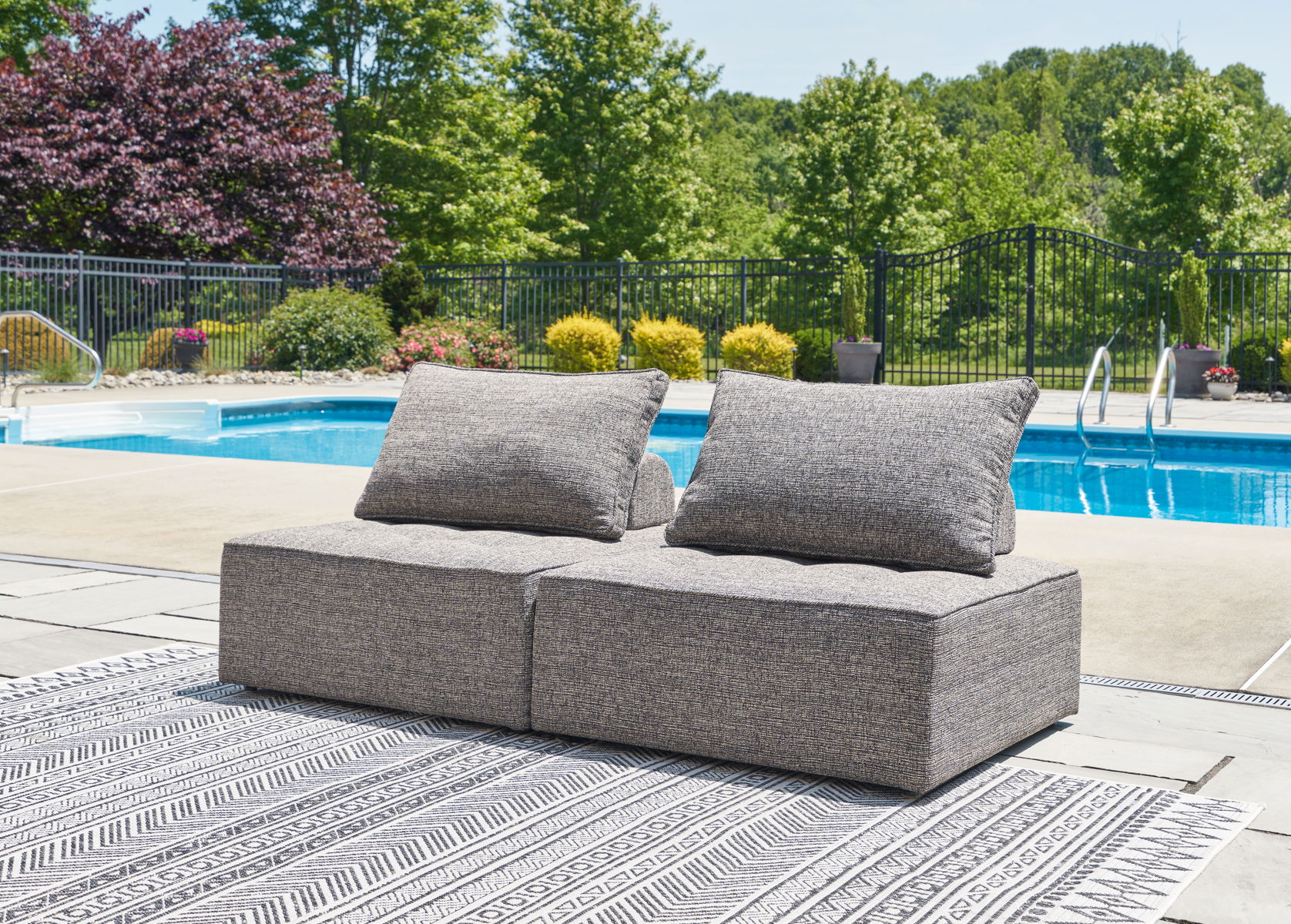 Bree Zee - Outdoor Sectional - Image 2