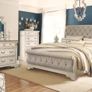 Realyn - Bedroom Sleigh Bed Set