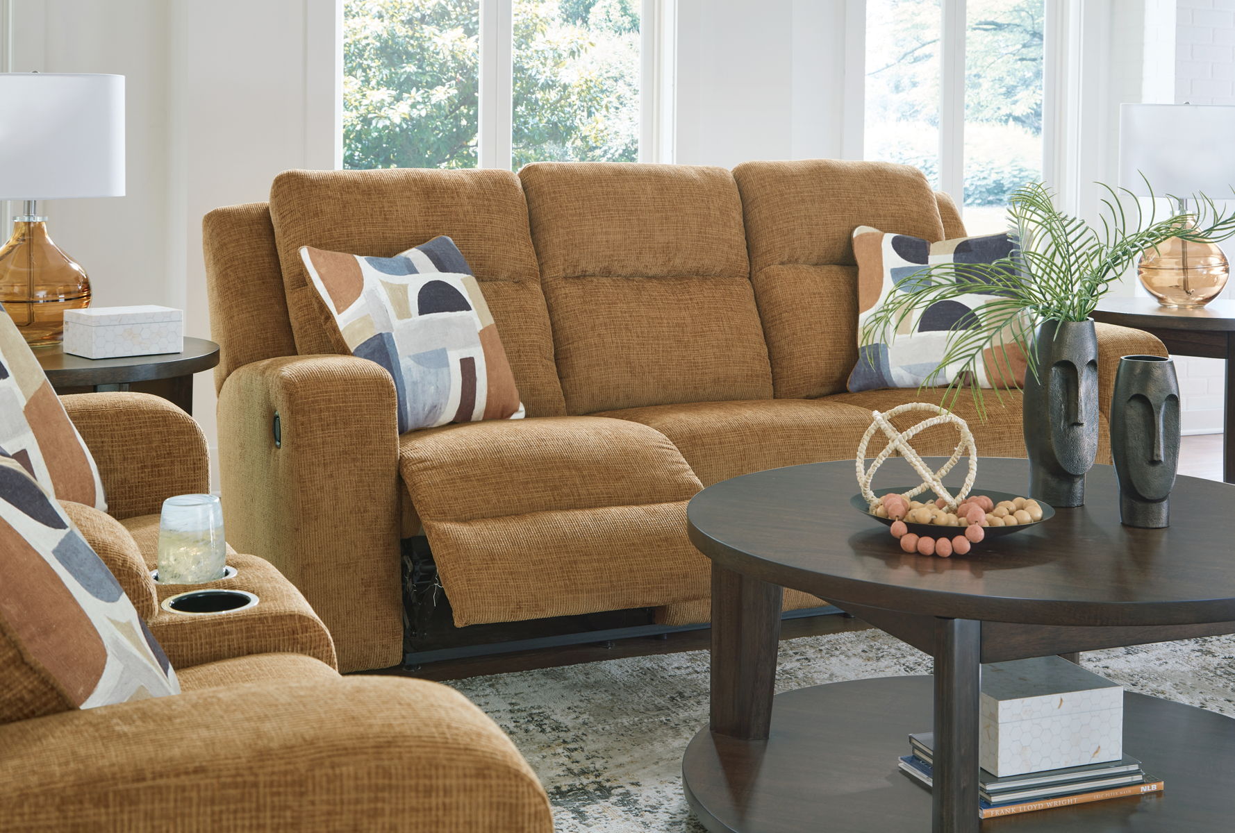 Kanlow - Reclining Sofa - Image 3
