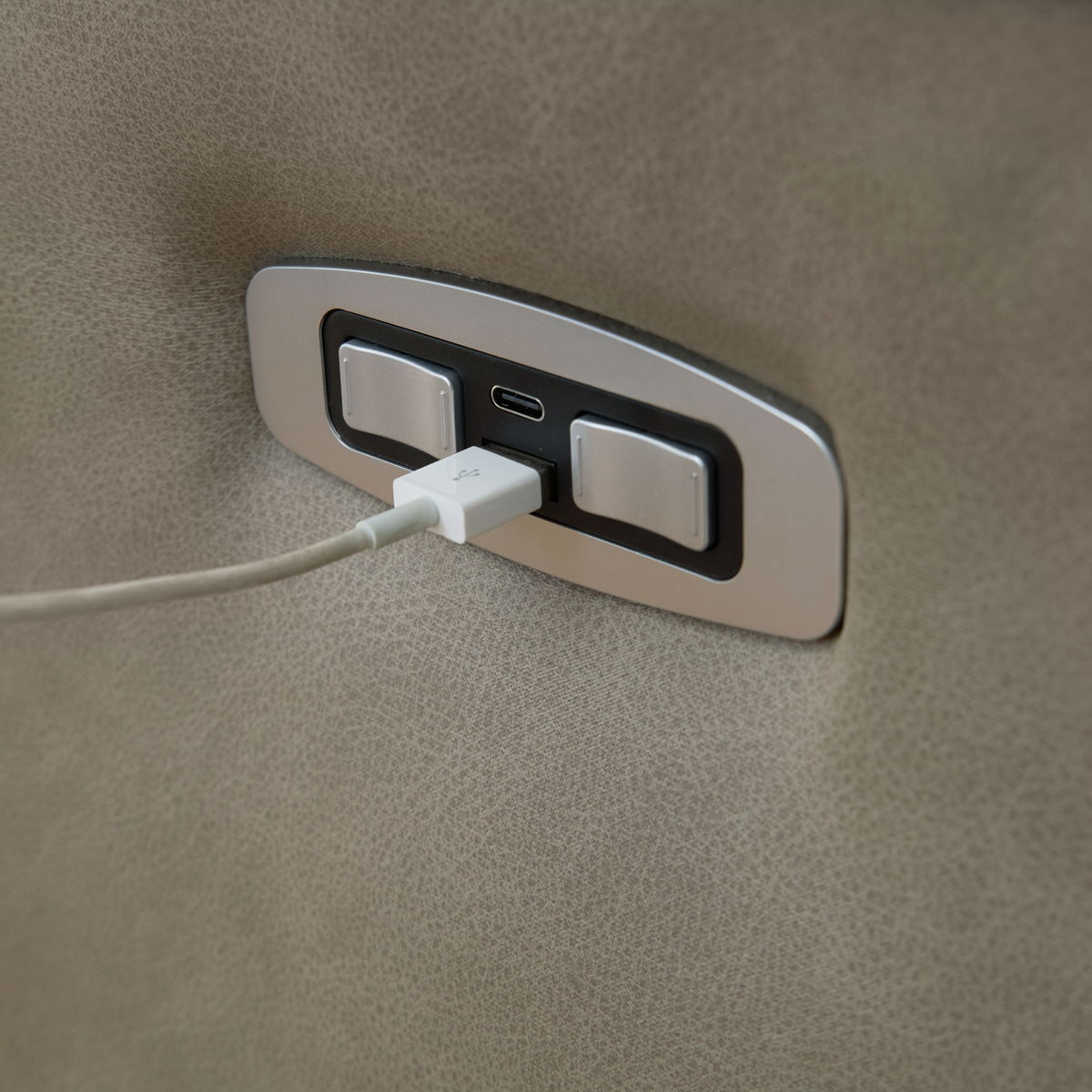 Narwhal Place - Reclining Sectional - Image 14