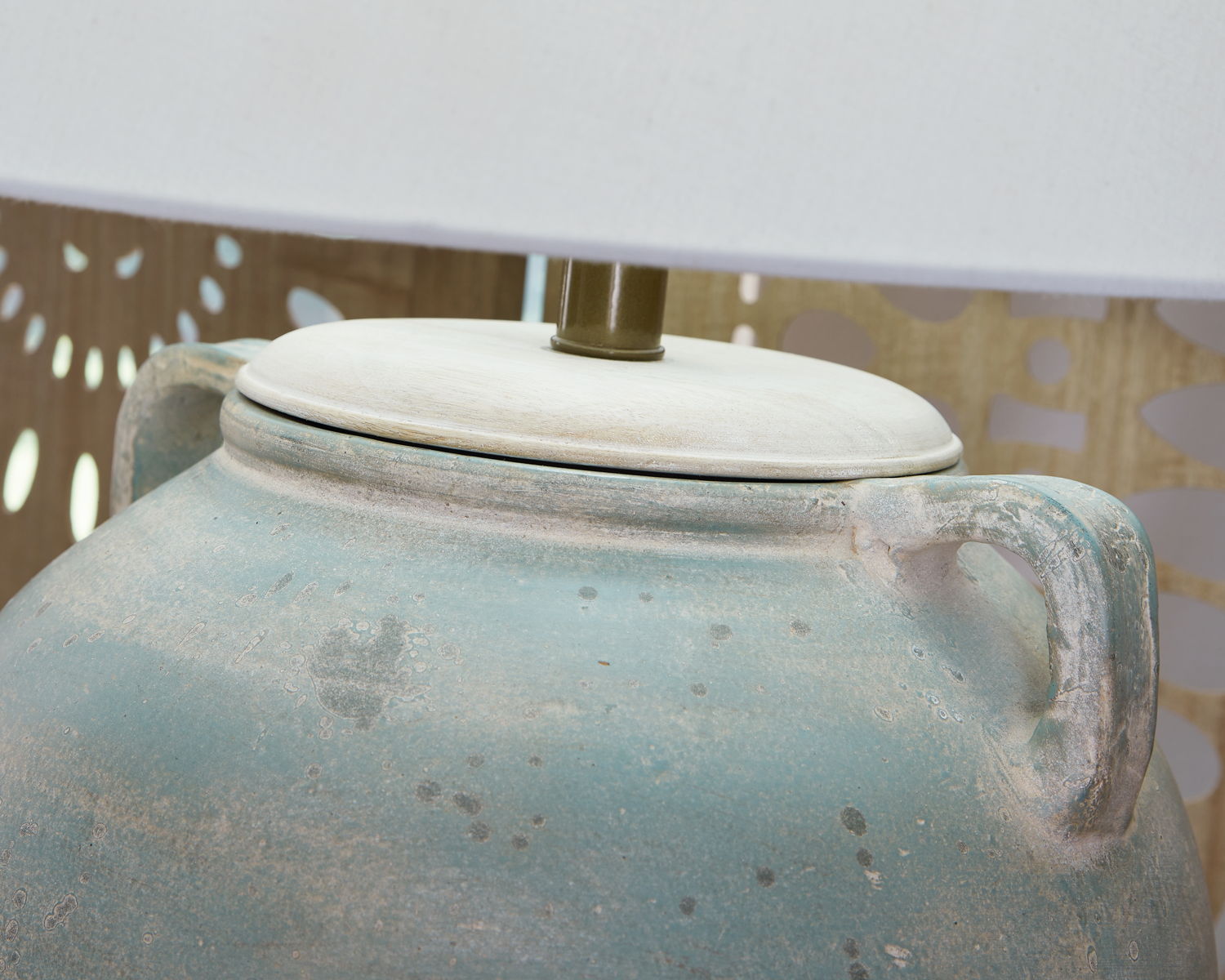 Shawburg - Terracotta Table Lamp - Antique Green - Image 4