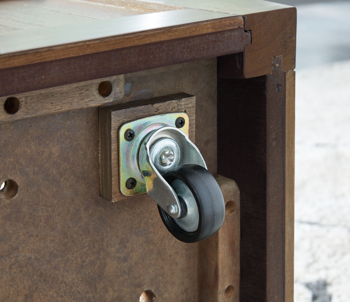 Boardernest - Cocktail Table With 4 Stools (Set of 5) - Brown - Image 6