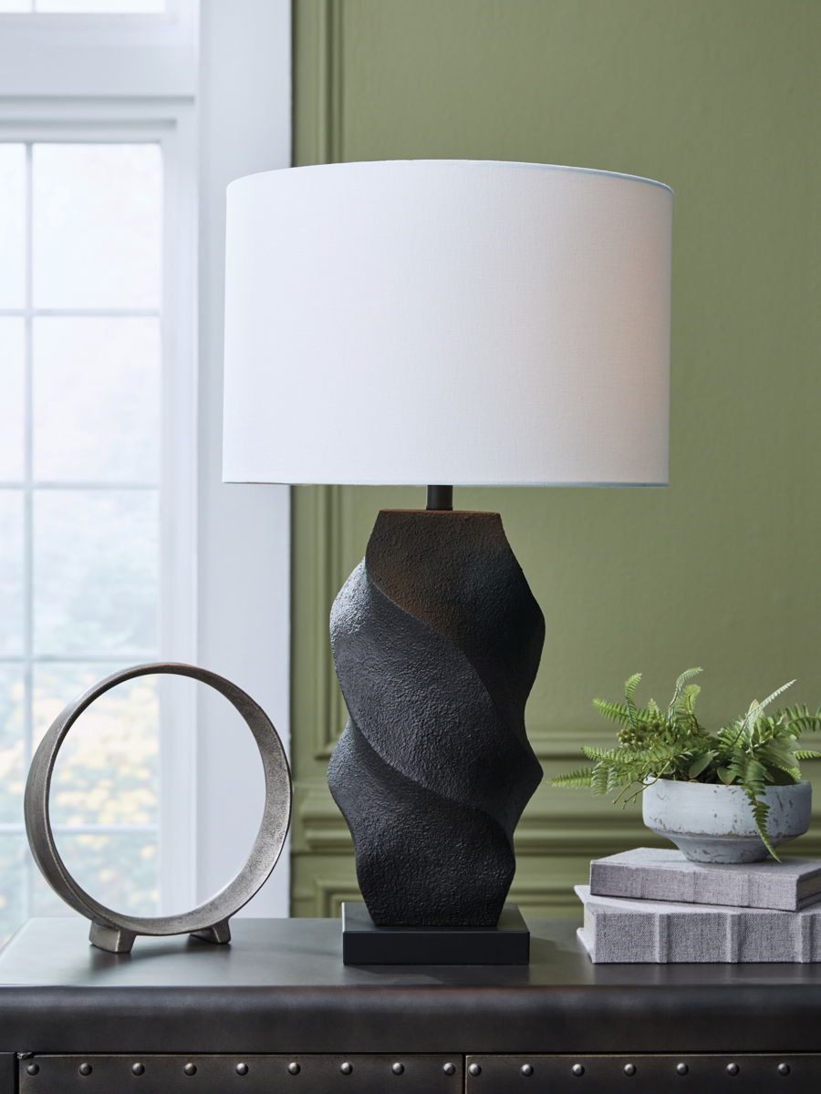 Amillion - Poly Table Lamp - Black - Image 2