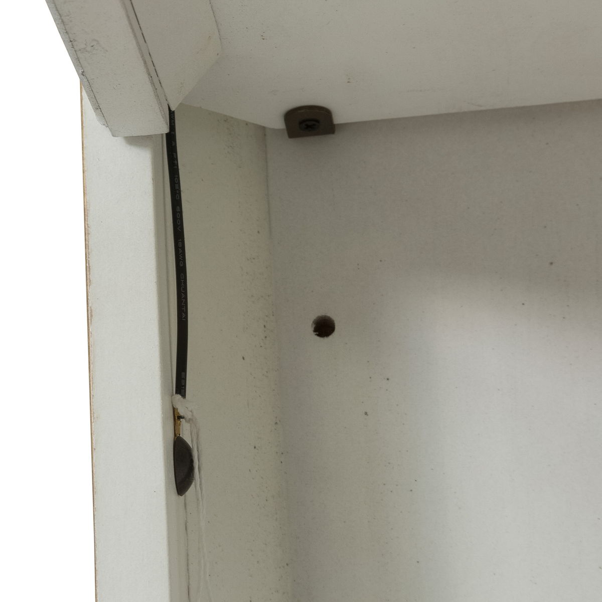 Magnolia Manor - Arched Entertainment Hutch - White - Image 3