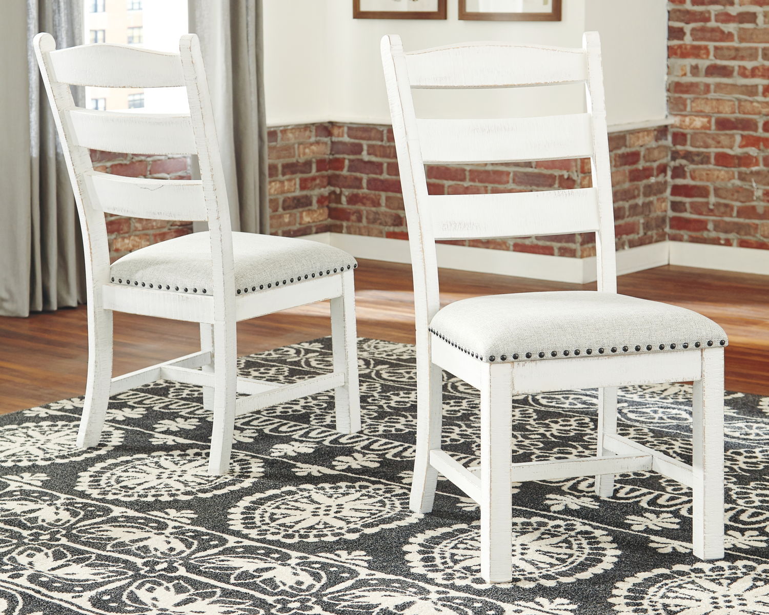 Valebeck - Dining UPH Side Chair (Set of 2) - Beige / White - Image 3