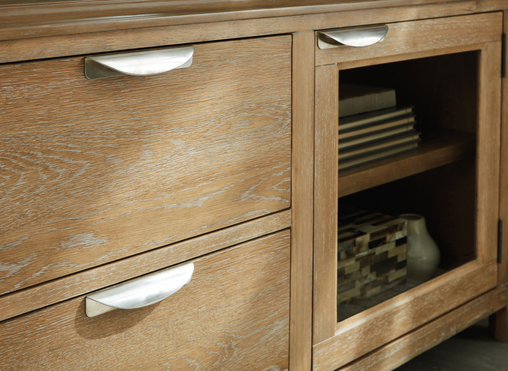 Rencott - Extra Large TV Stand - Light Brown - Image 7