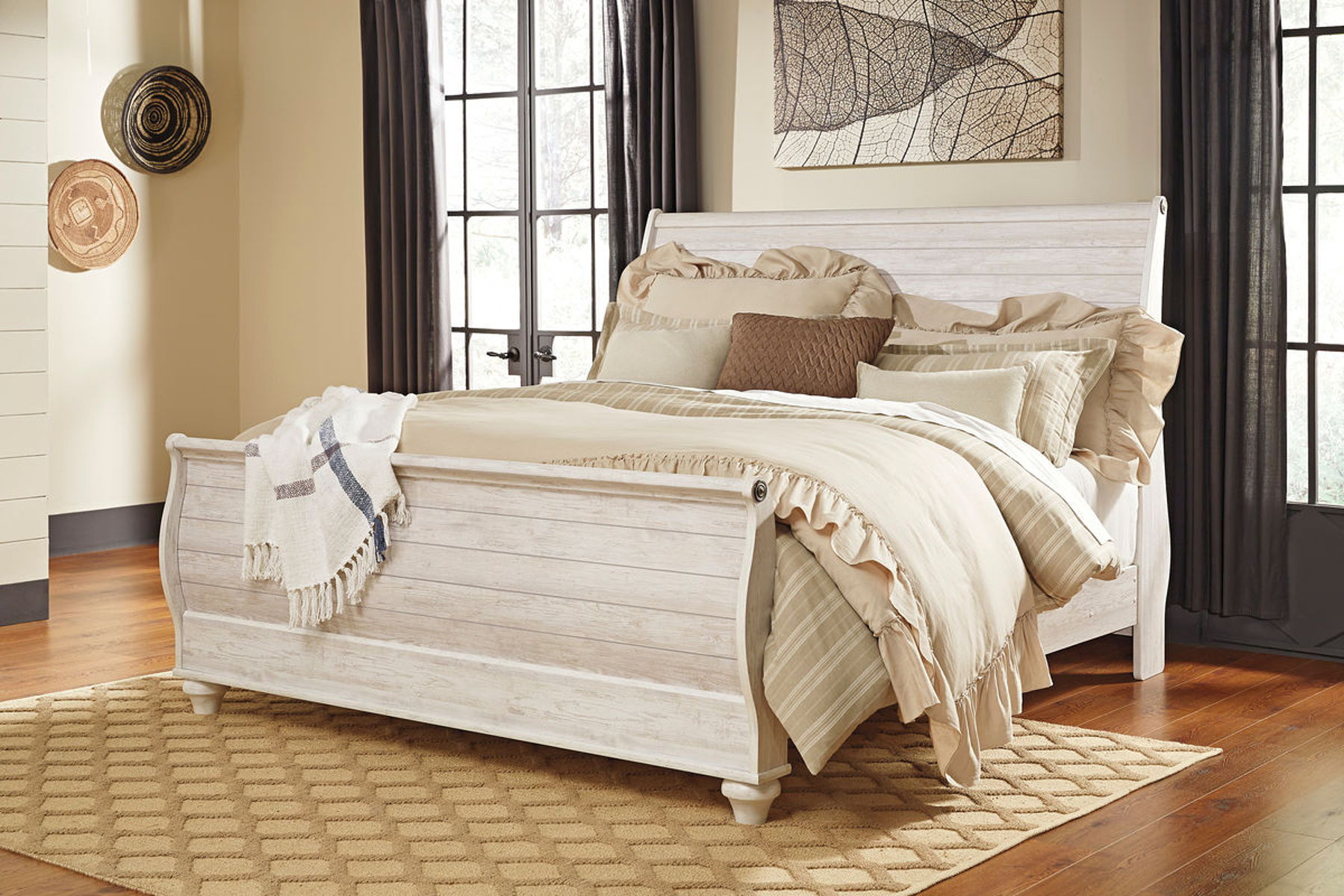 Willowton - Sleigh Bedroom Set - Image 5