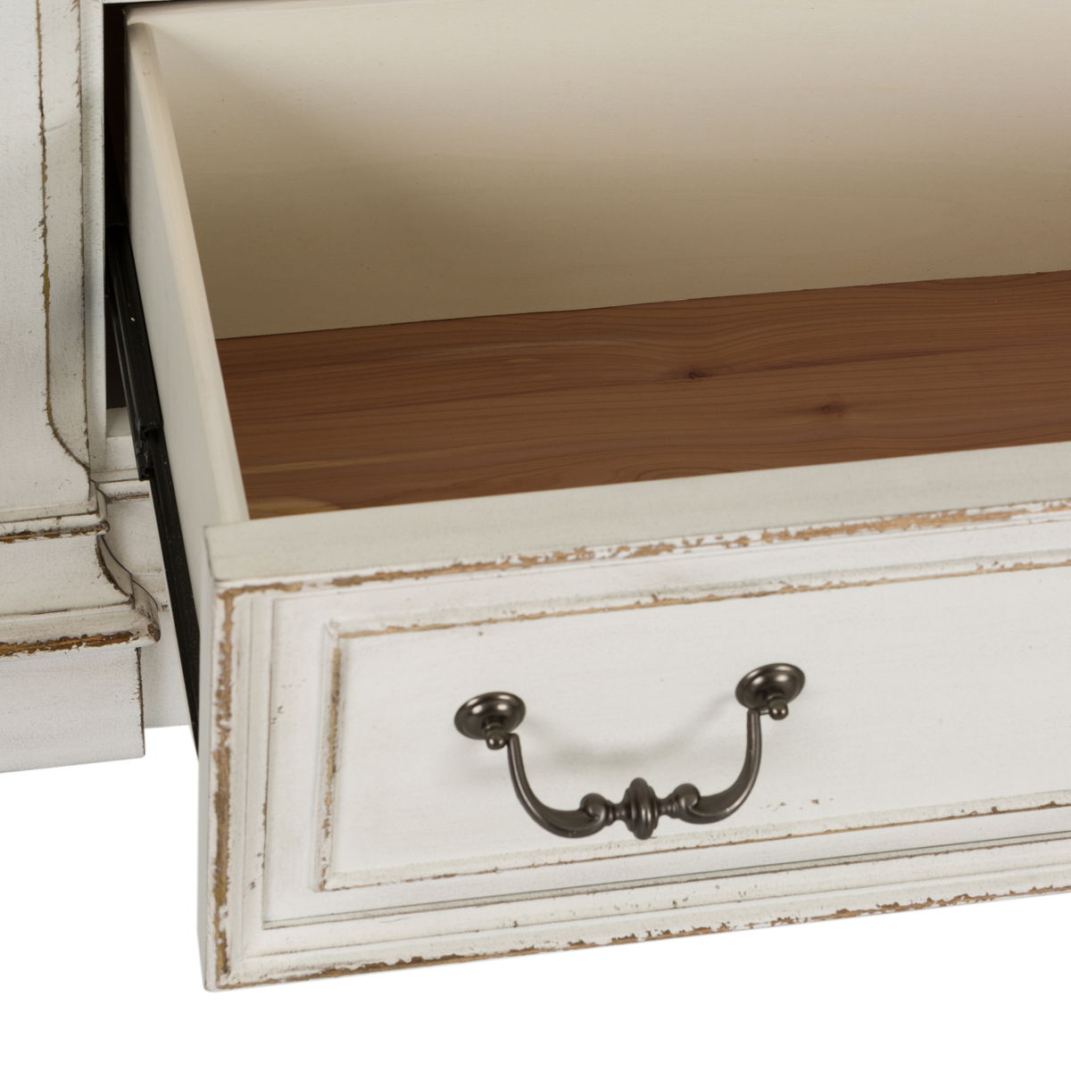 Abbey Park - 7 Drawer Dresser - White - Image 3
