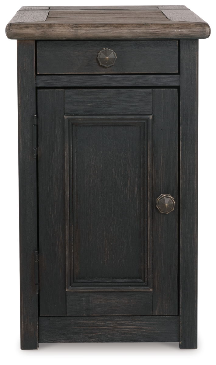 Tyler Creek - Chair Side End Table - Grayish Brown / Black - Image 12