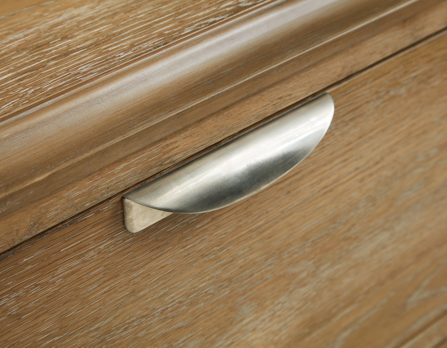 Rencott - Extra Large TV Stand - Light Brown - Image 4