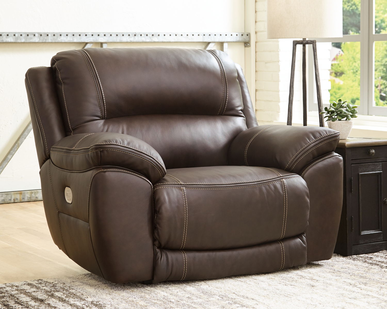 Dunleith - Zero Wall Recliner w/PWR HDRST - Chocolate - Image 2
