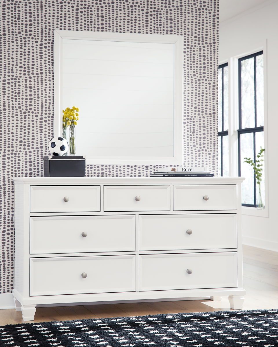 Fortman - Dresser And Mirror - White - Image 4