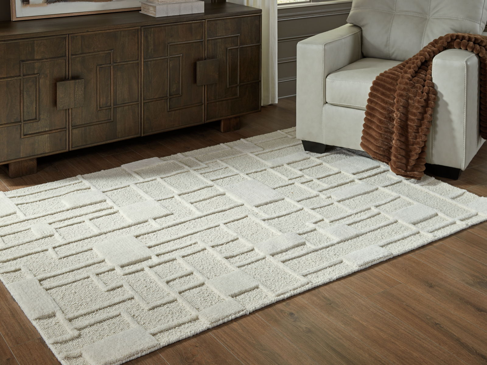 Empriss - Rug - Image 7