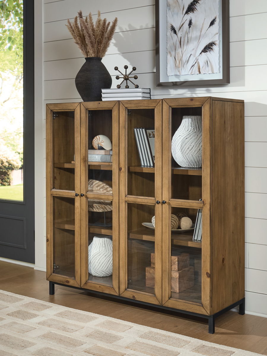 Wrenridge - Accent Cabinet - Gray Brown - Image 4