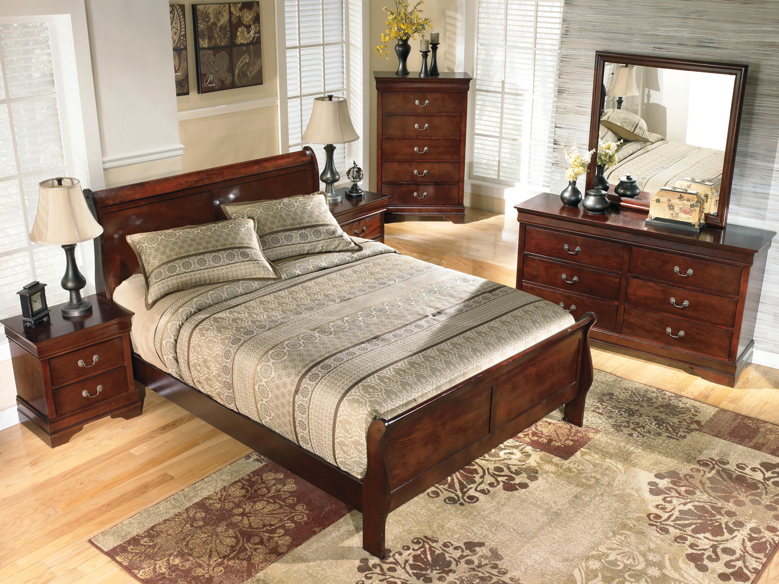 Alisdair - Sleigh Bed - Image 10