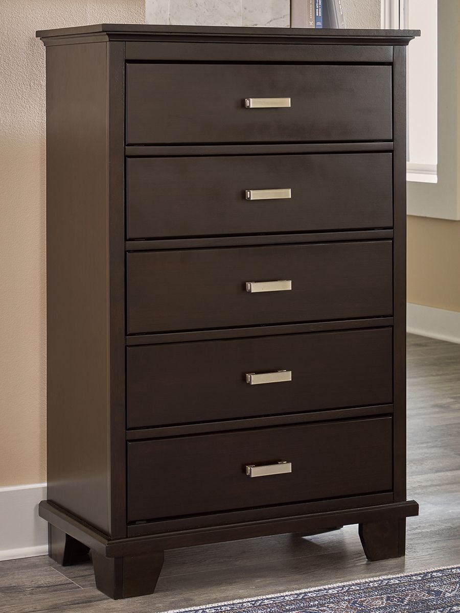 Covetown - Five Drawer Chest - Dark Brown - Image 2
