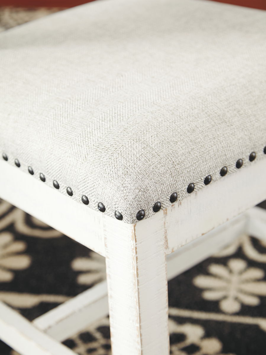 Valebeck - Dining UPH Side Chair (Set of 2) - Beige / White - Image 2