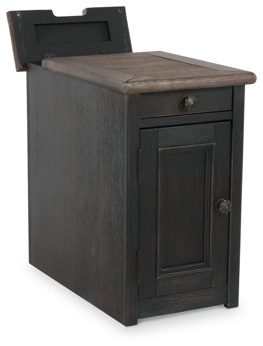 Tyler Creek - Chair Side End Table - Grayish Brown / Black - Image 10