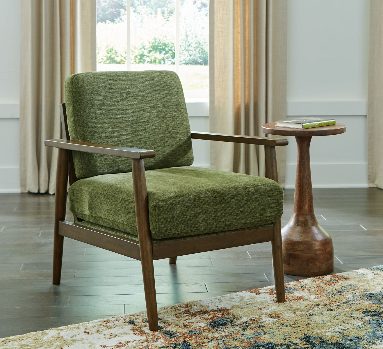 Bixler - Showood Accent Chair - Image 2