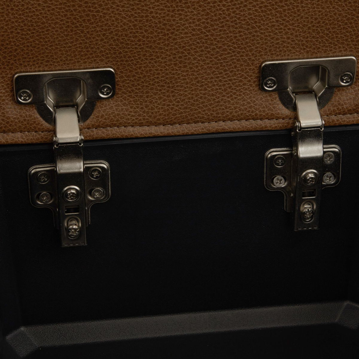 Callihan - 6 Piece Sectional - Brown - Image 3