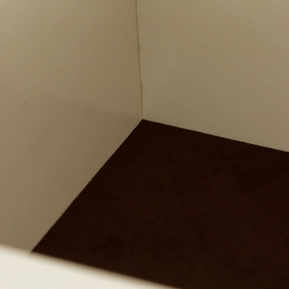 Abbey Park - 7 Drawer Dresser - White - Image 5