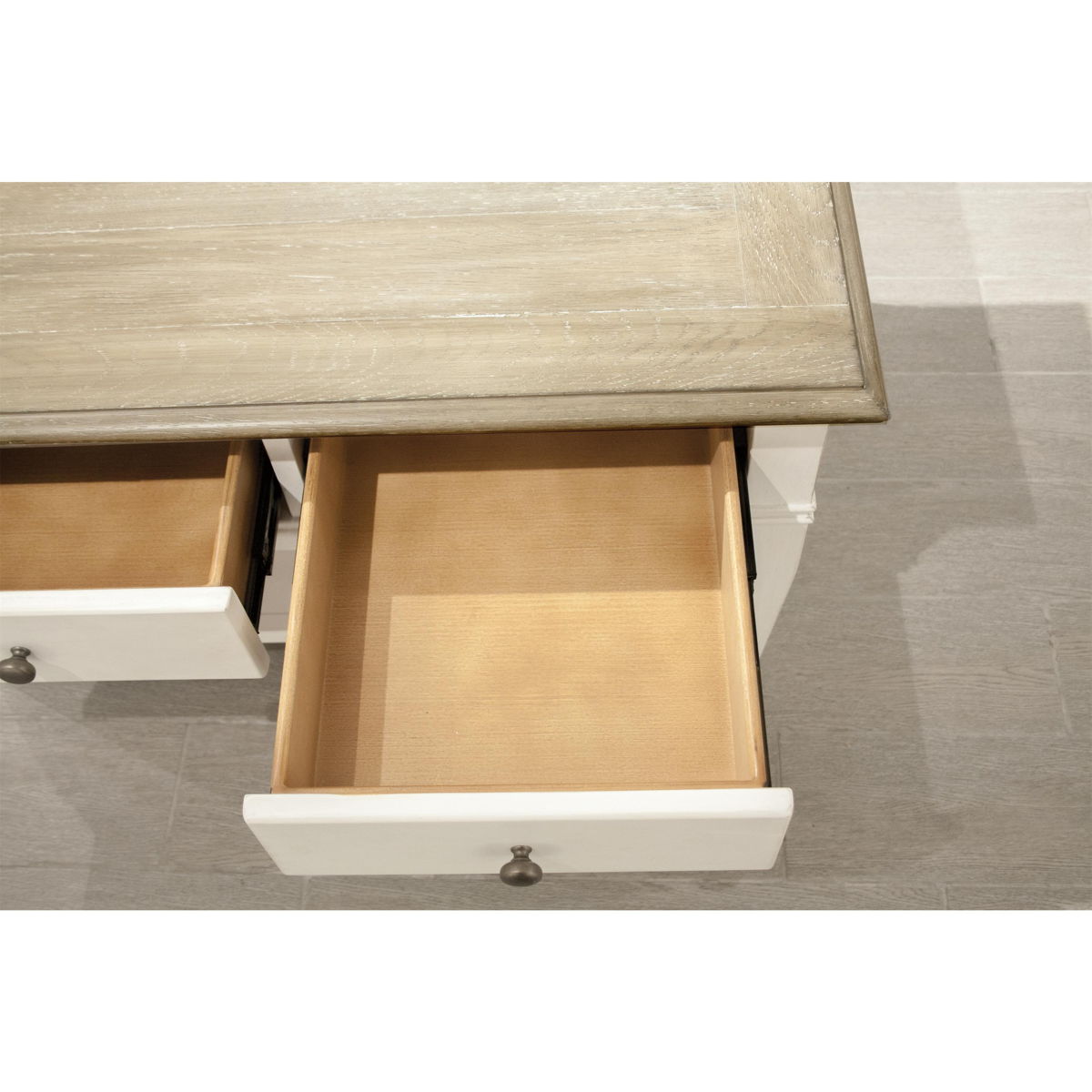 Myra - Small Leg Coffee Table - Natural / Paperwhite - Image 3
