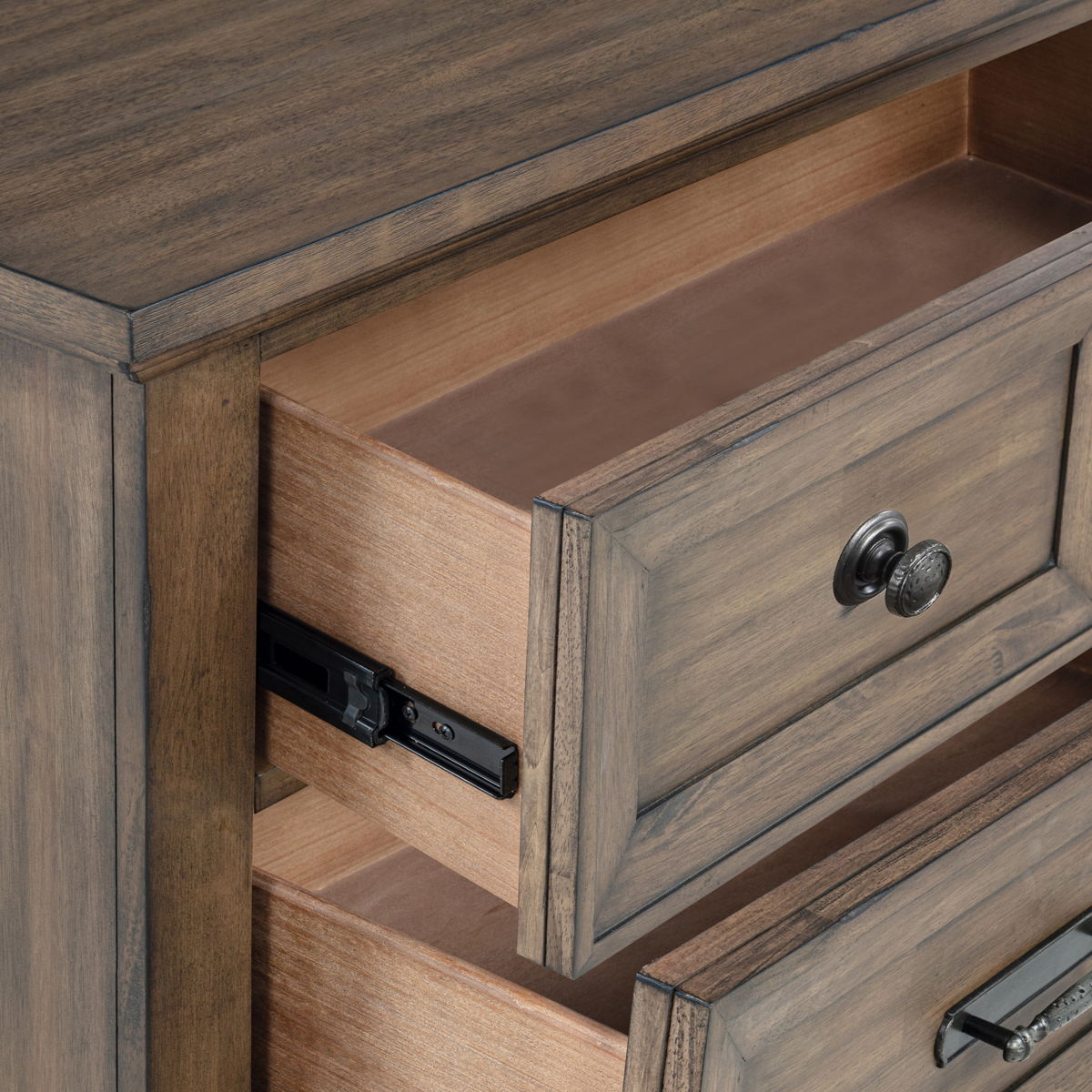 Mariana - Chest - Image 5