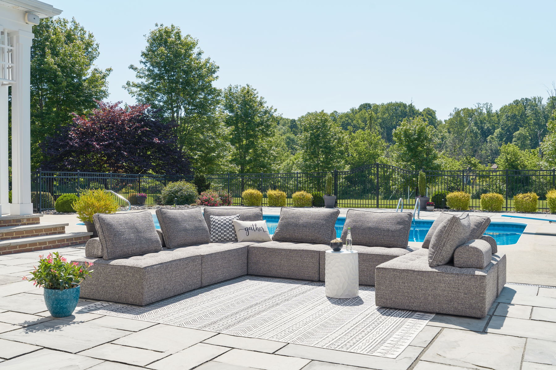 Bree Zee - Outdoor Sectional - Image 10