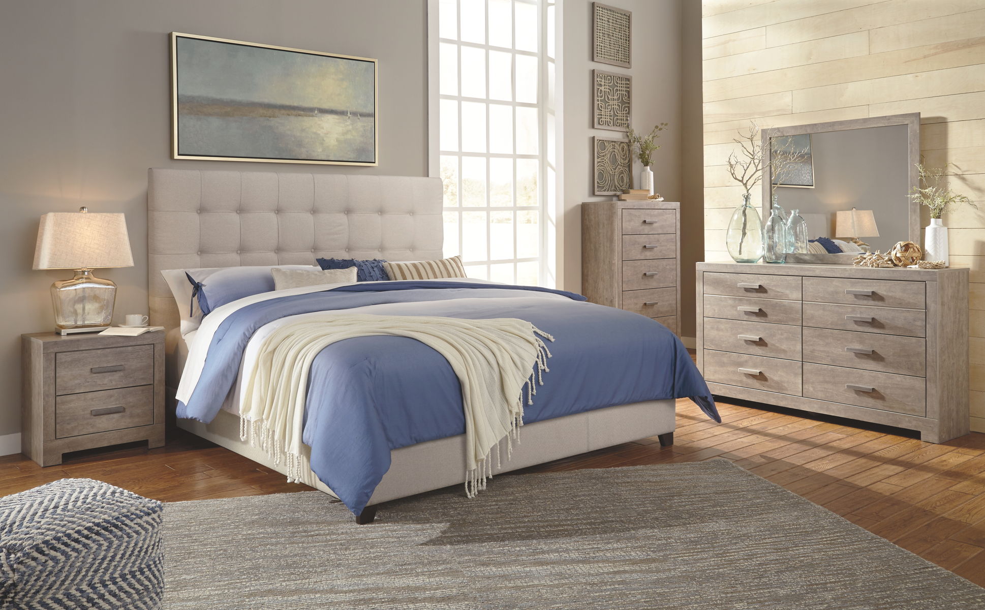 Dolante - Upholstered Bed - Image 11